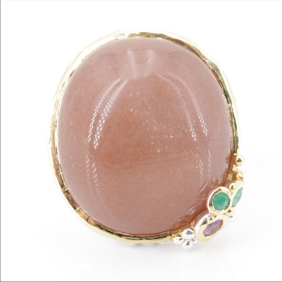 35 Carat Strawberry Quartz Ring - Picture 2 of 4